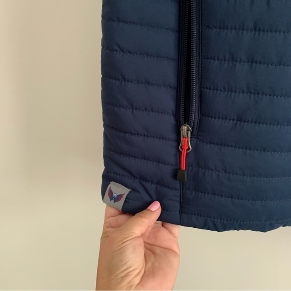 COPY - NWOT WASHINGTON CAPITALS NAVY BLUE VEST - Picture 7 of 10